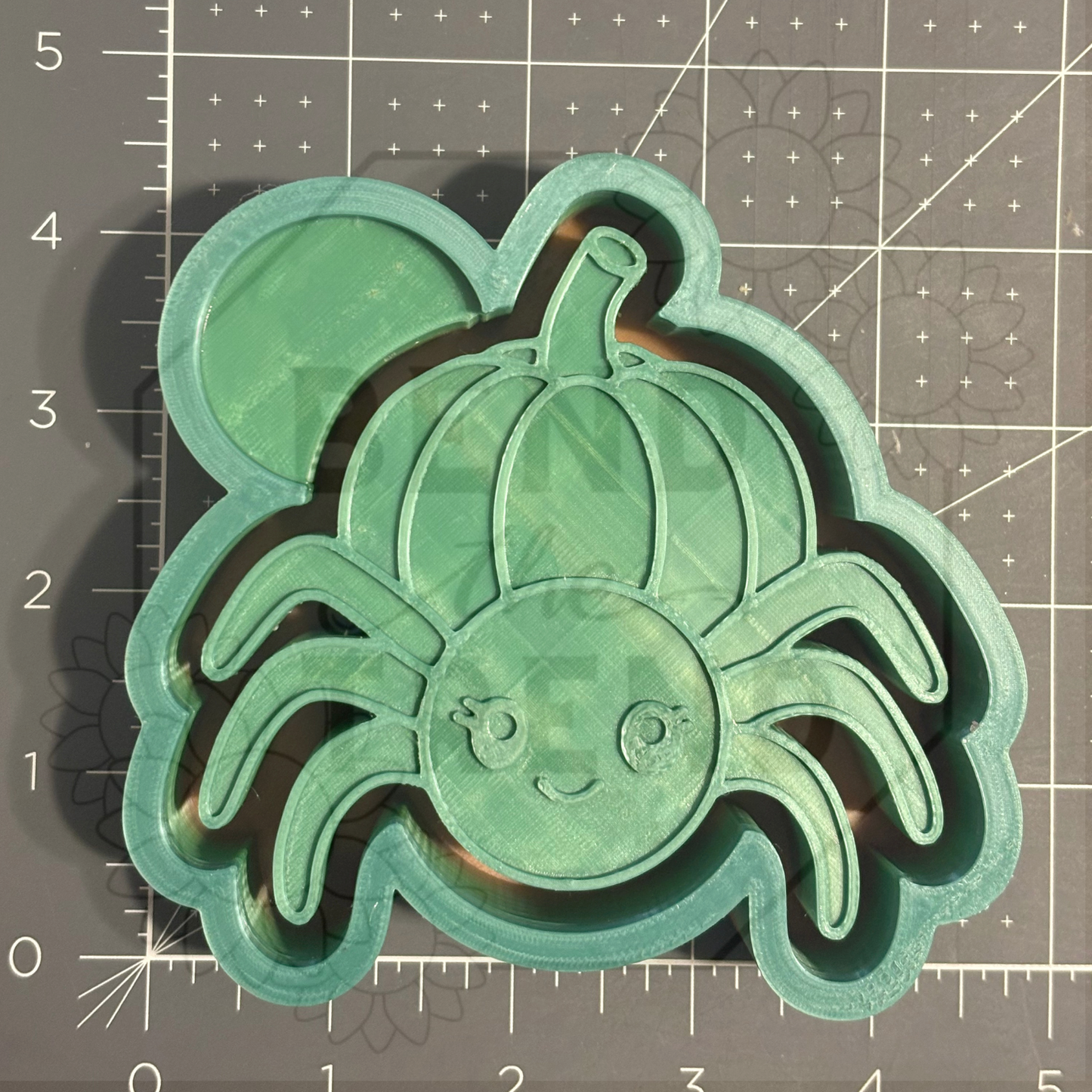 Spider Pumpkin Mold