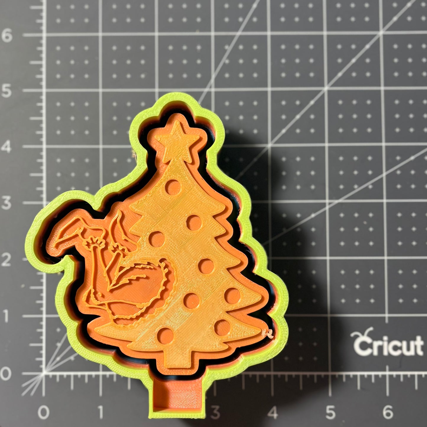 Grumpy in a Tree Mold