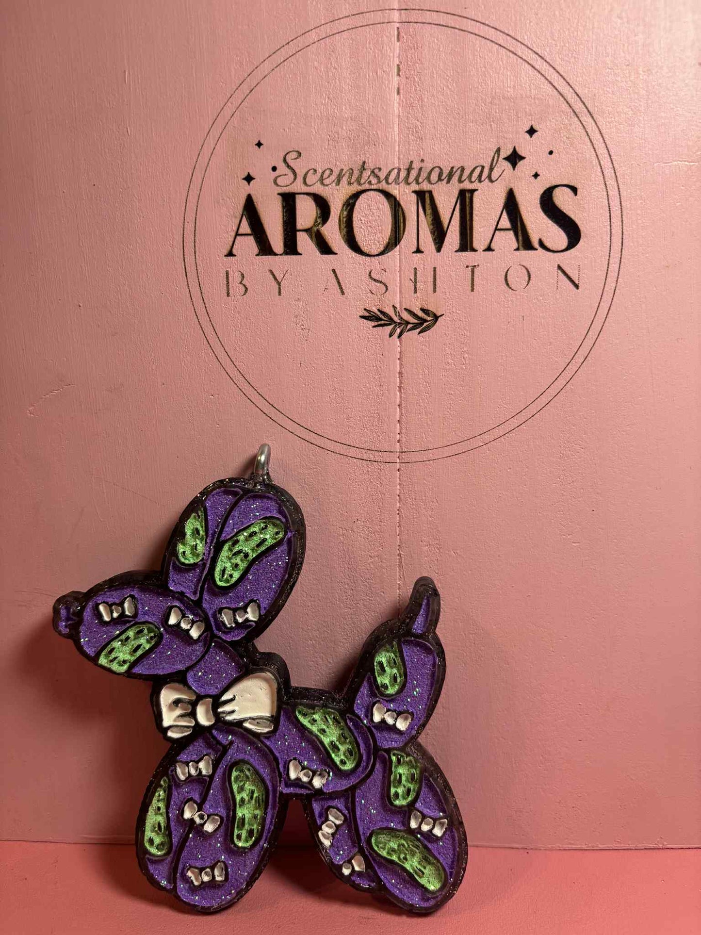 Pickle Balloon Dog (1) Mold