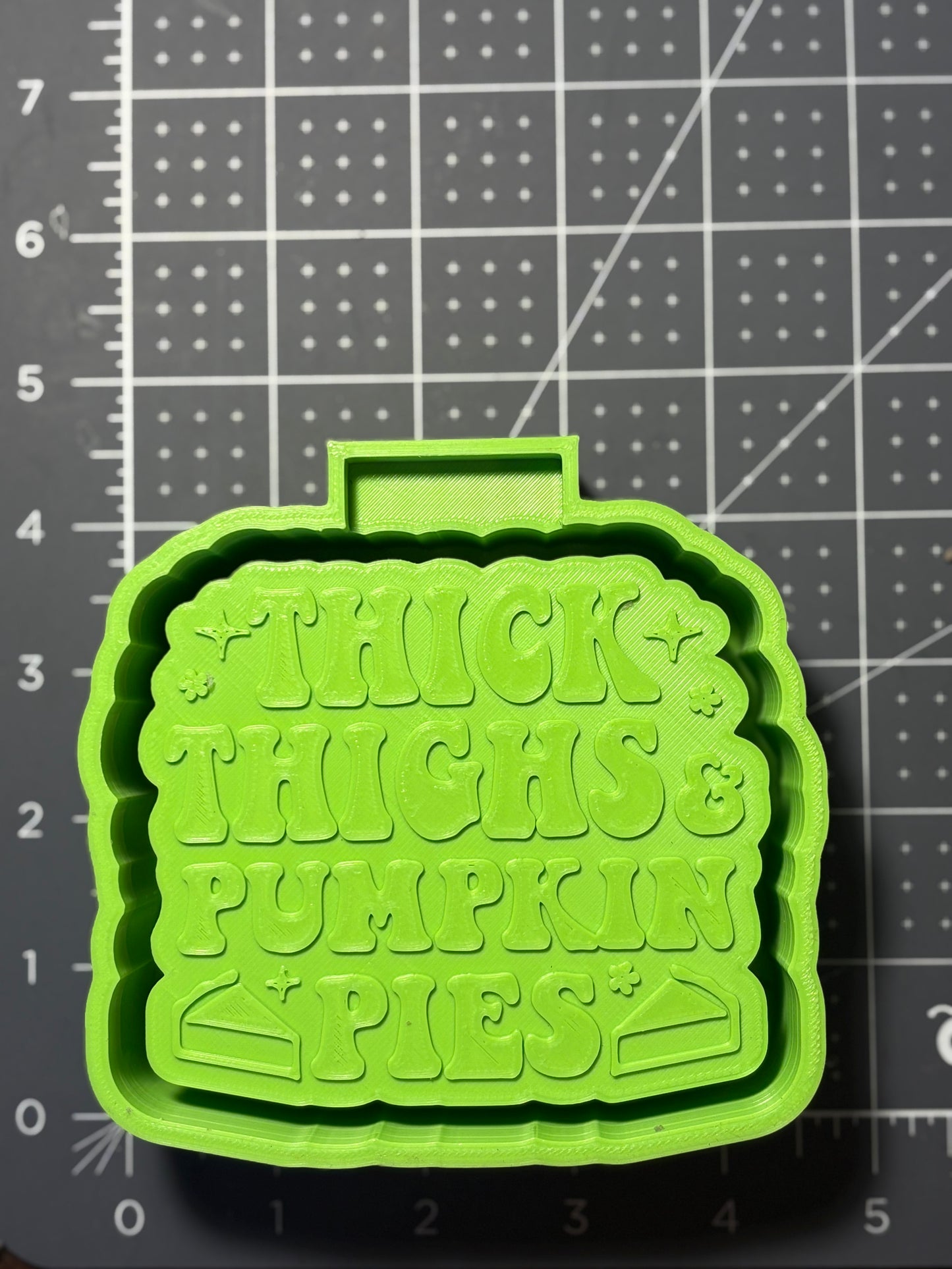 Thick Thighs & Pumpkin Spice Mold