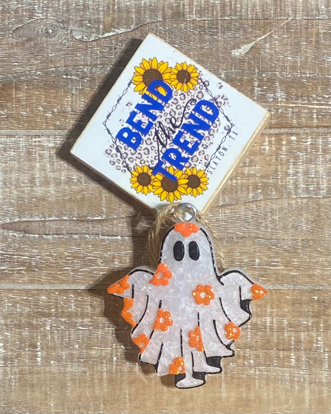 Floral Ghost Freshie