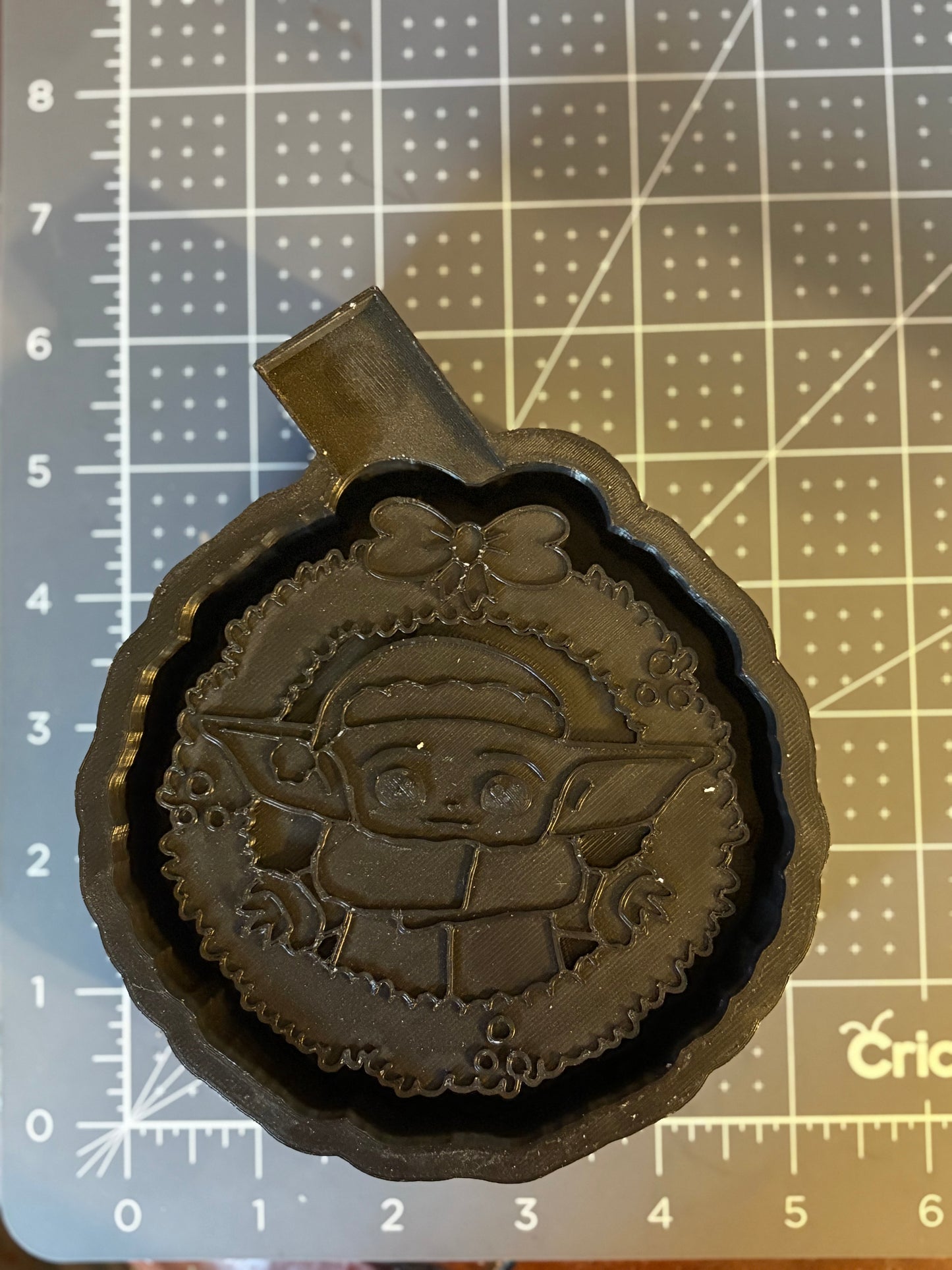 The Sacred Wreath Mold