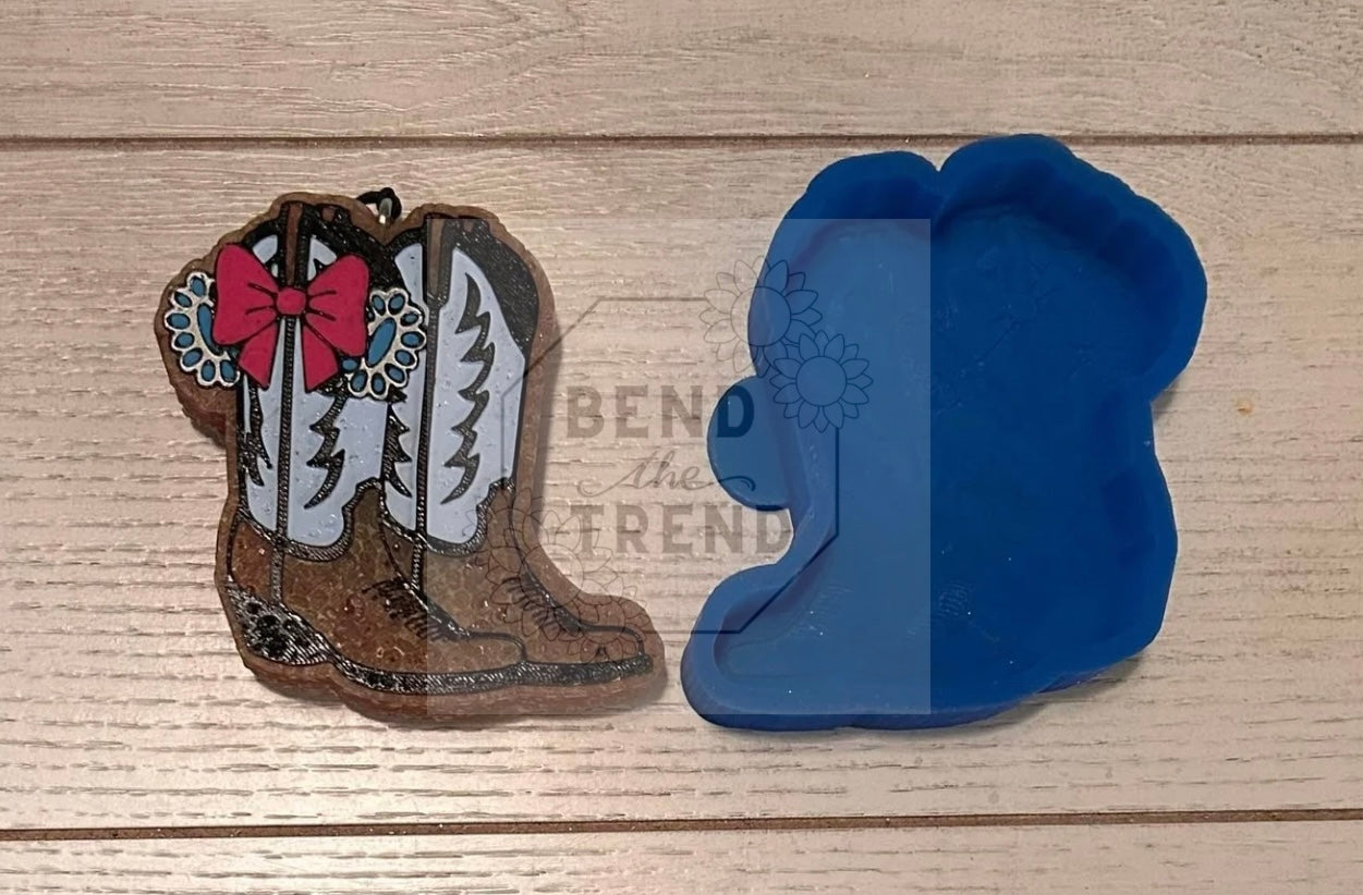 Turquoise & Bow Boots Mold