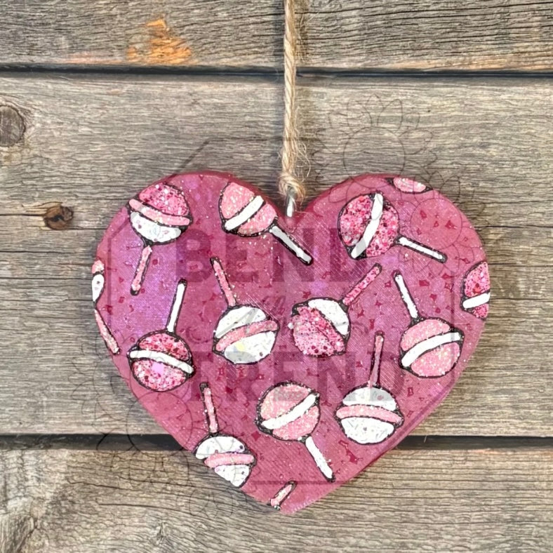 Heart w/suckers Freshie