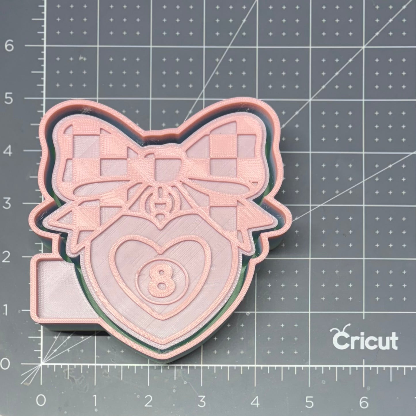 Checkered 8 Ball Locket Mold