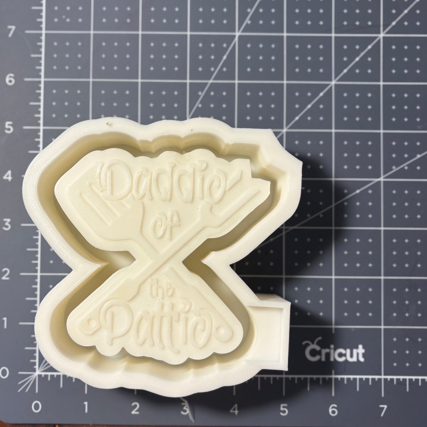 Daddio Of The Patio Mold