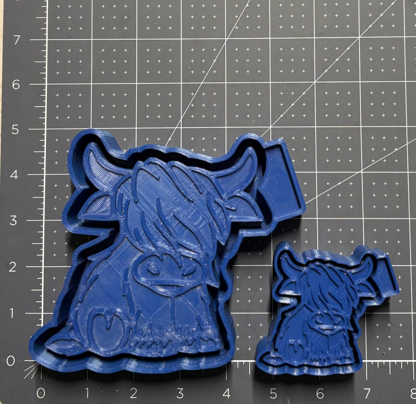 Highland Cow Set (1 lg & 2 vent) Mold