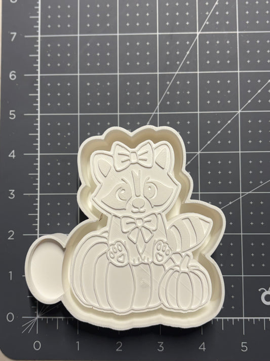 Raccoon Pumpkin Mold