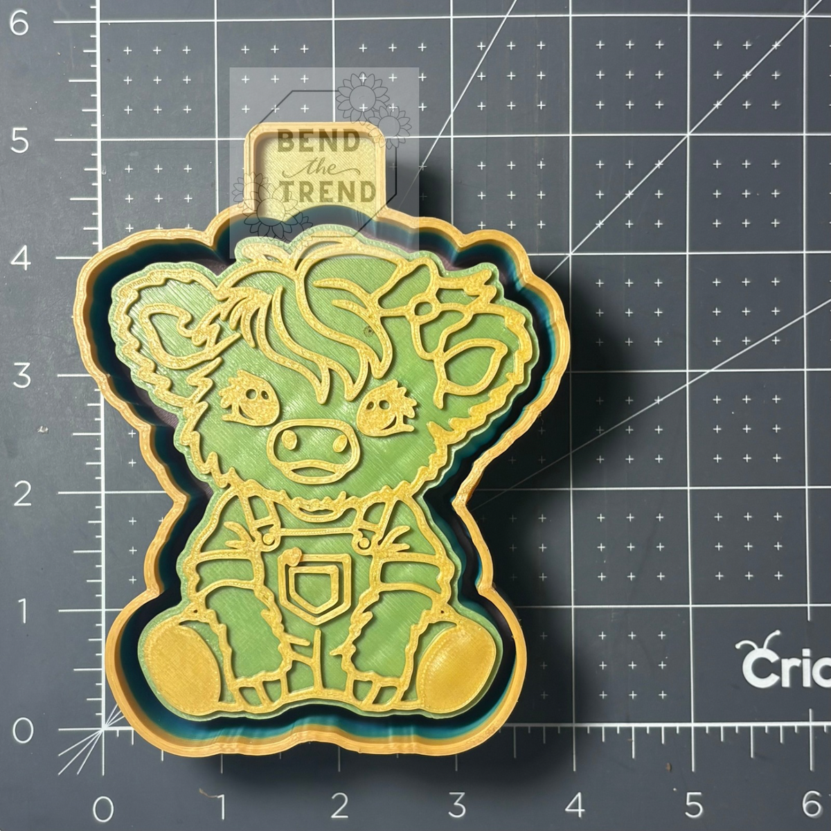 Highland Cow In Overalls Mold