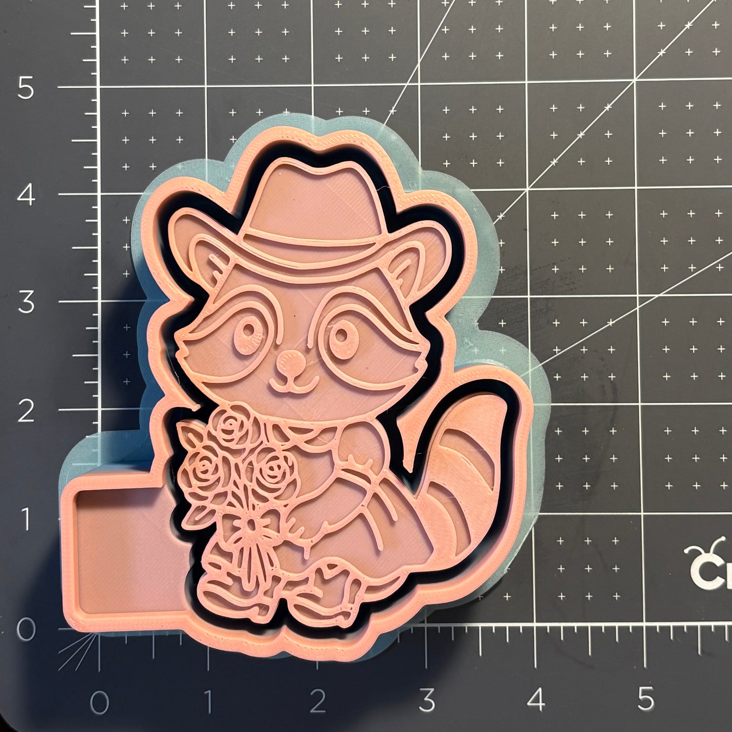 Cowboy Raccoon with Flower Bouquet Mold