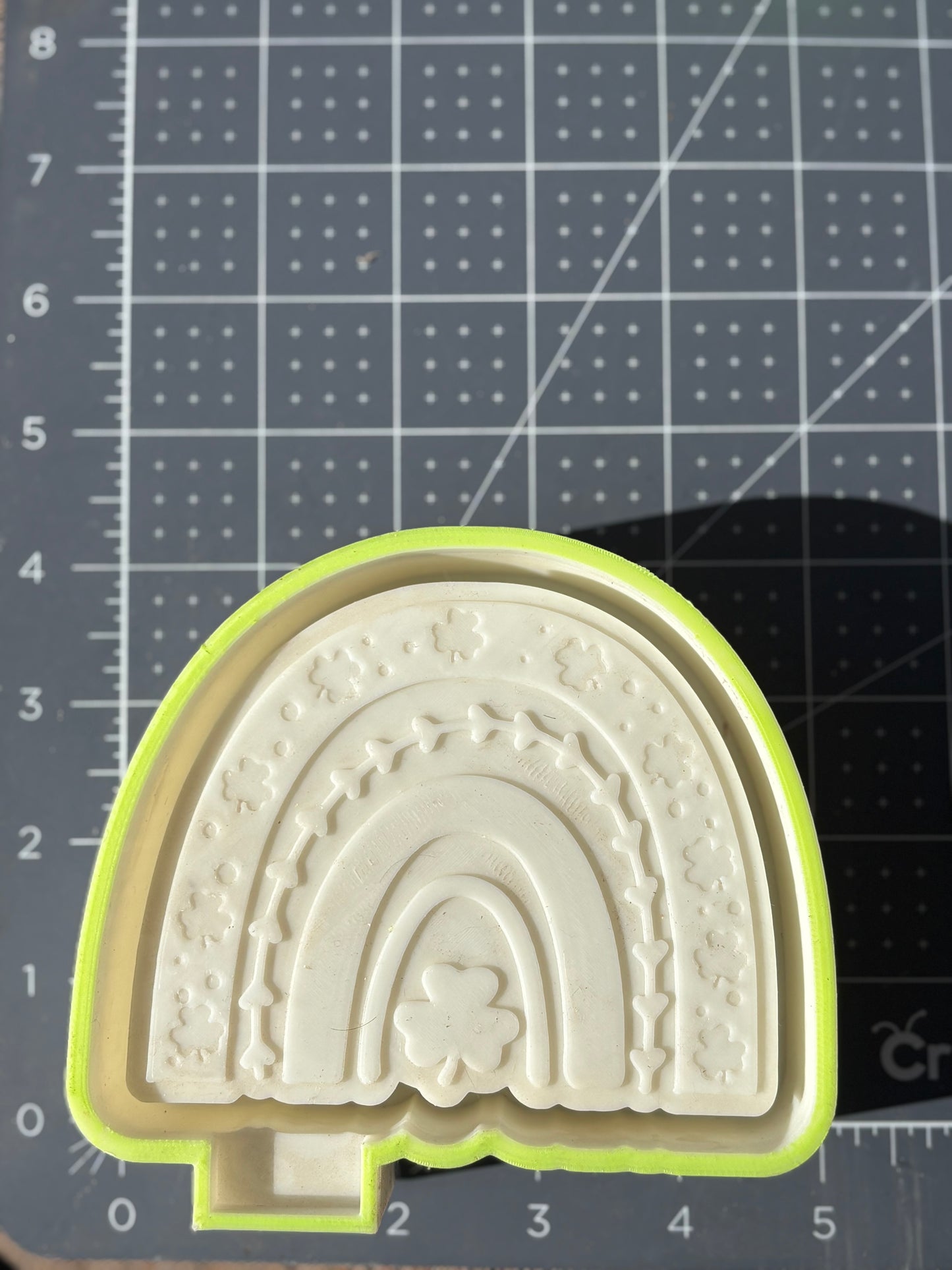 Rainbow with Clovers Mold