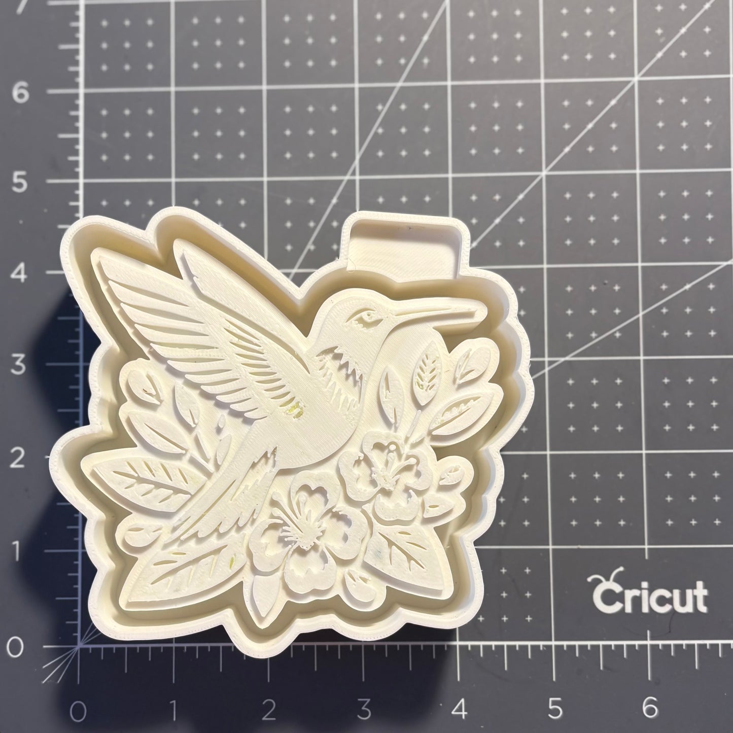 Hummingbird with Flowers Mold