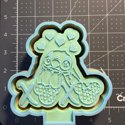 Blue Alien XOXO Mold