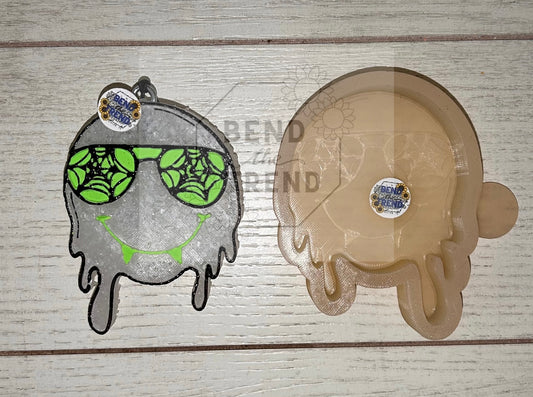 Spider Web Drip Smiley Mold