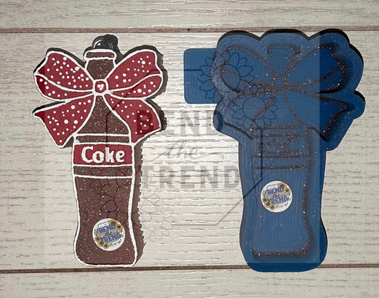 Coke w/ Bow Mold