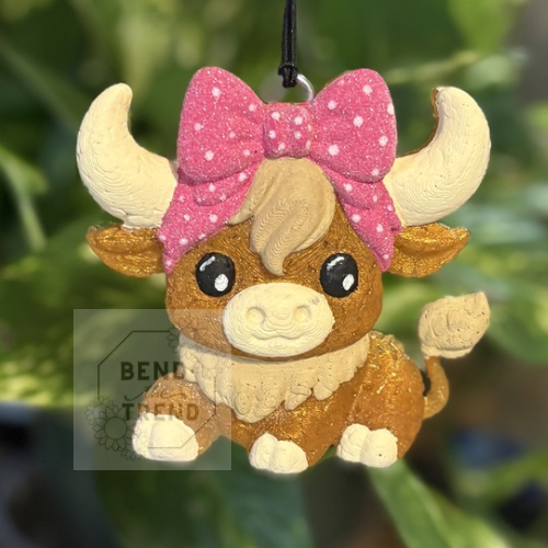 3D Sitting Highland Cow Head With Bow Mold