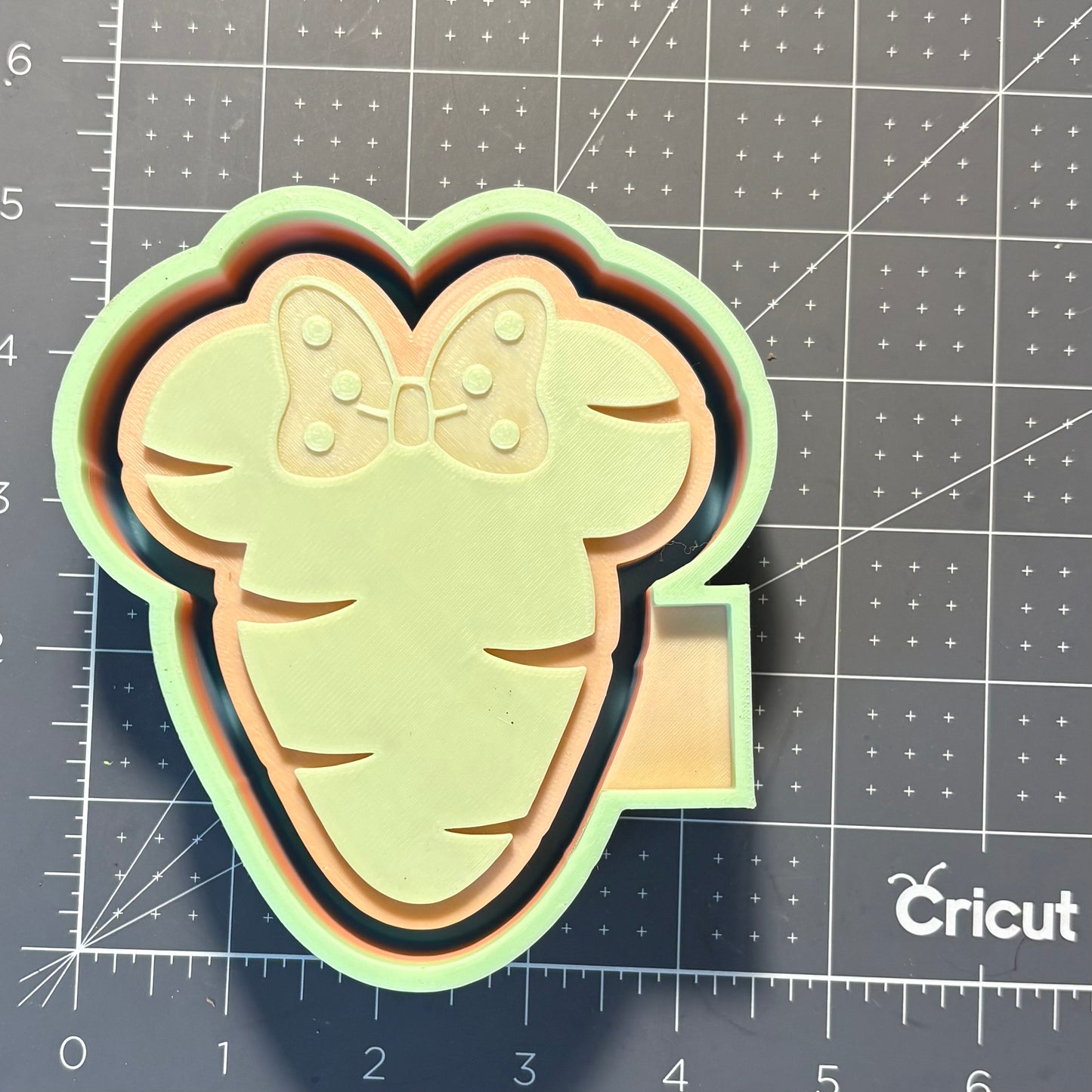 Whimsical Easter Carrot With Bow Mold