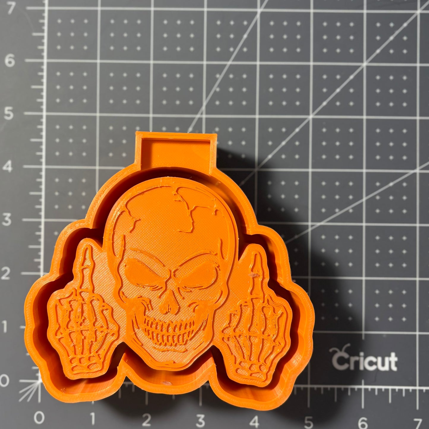 Skull & Finger Mold