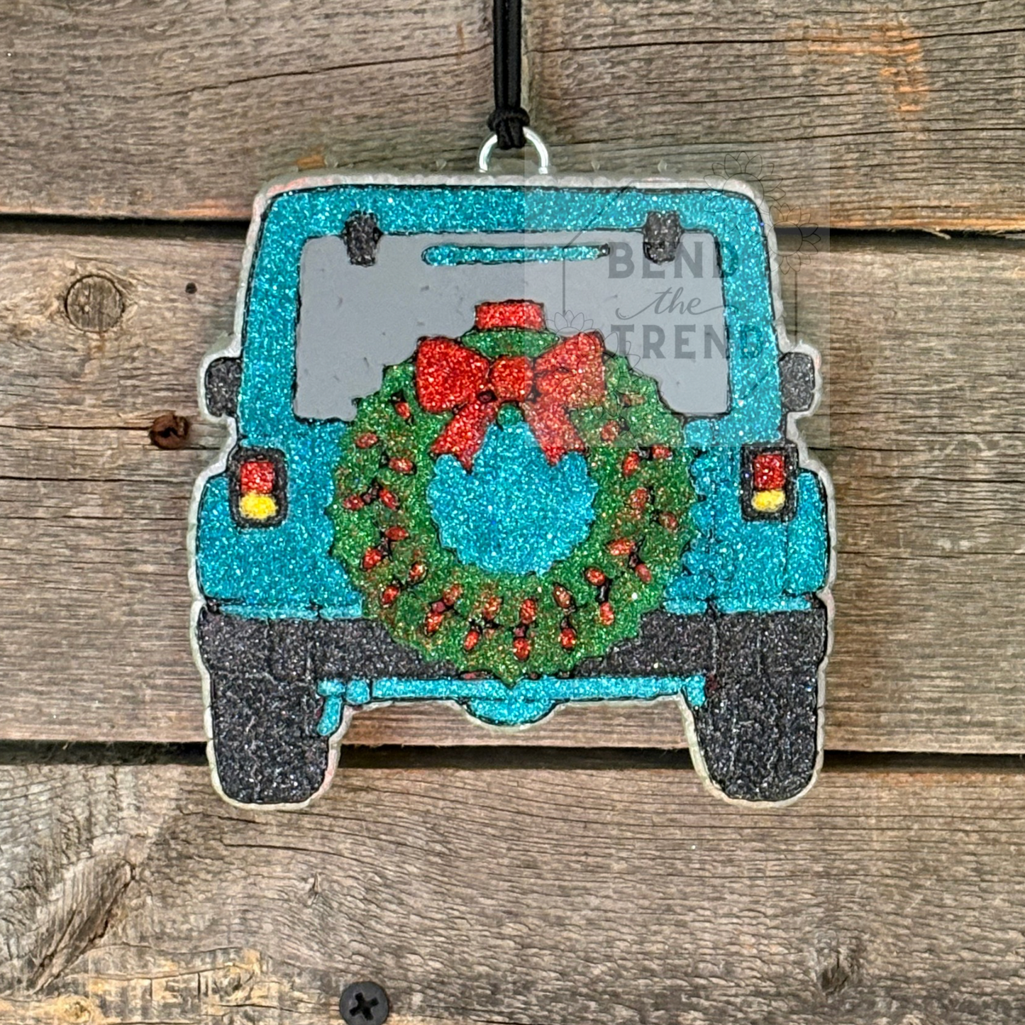 Jeep with Wreath Mold