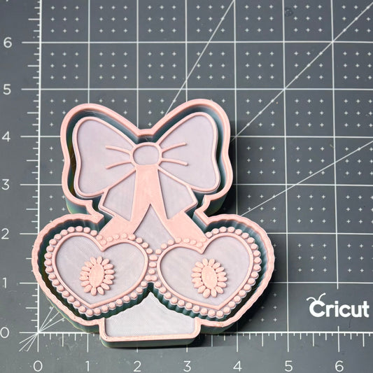 Turquoise Heart Bow Mold
