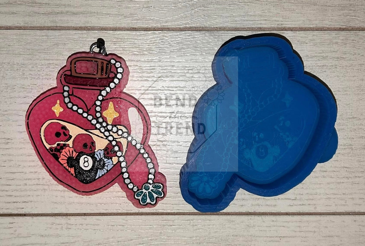 Perfume bottle with Turquoise Mold