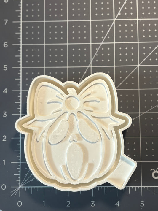Scream Pumpkin Mold