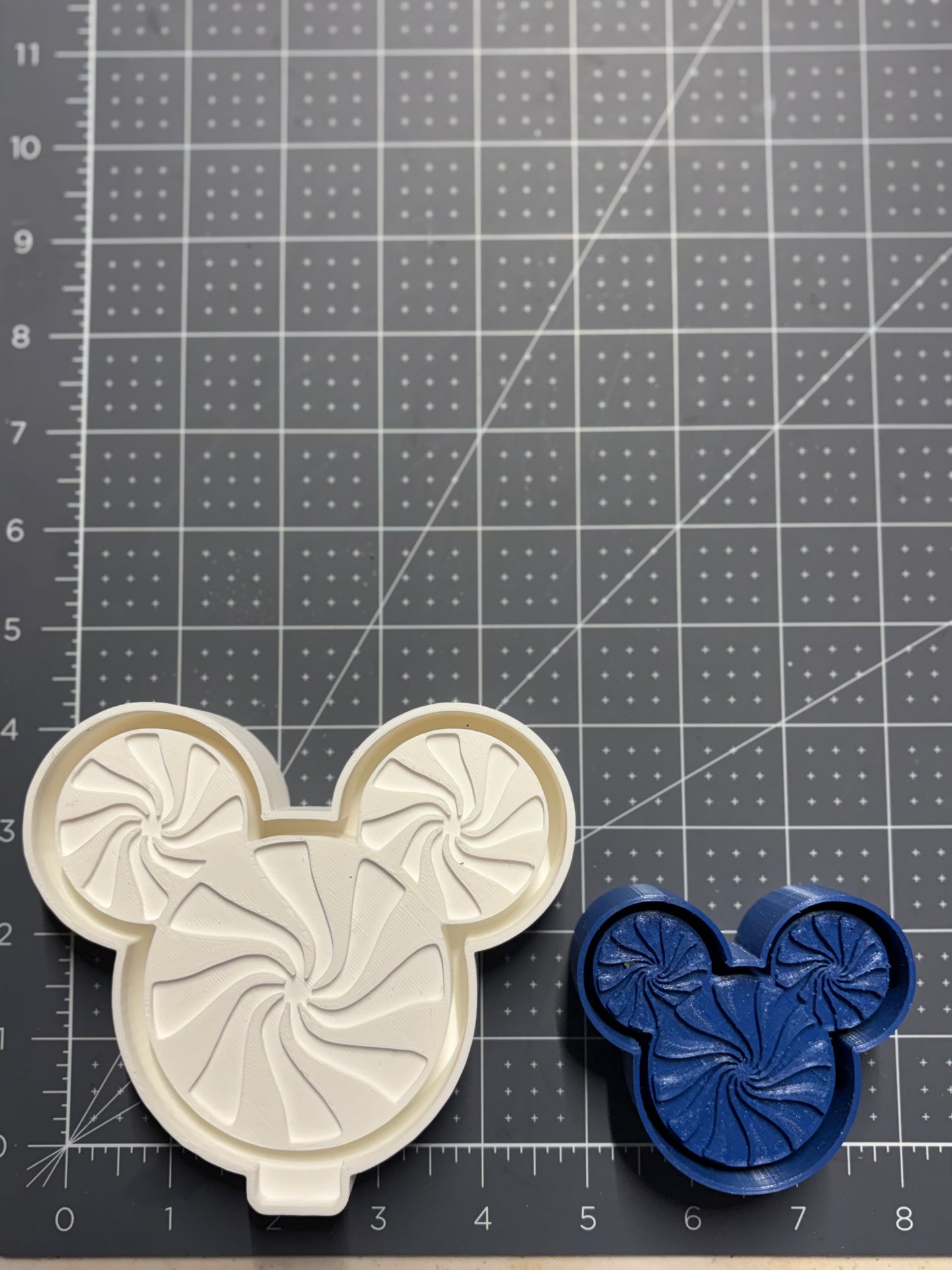 Whimsical Candy Cane Ears Set (1 lg & 2 vent) Mold