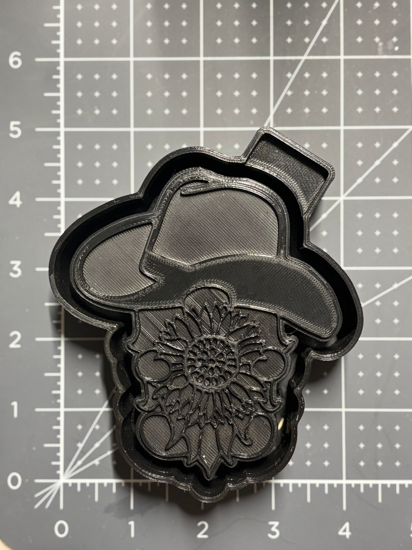 Floral Gnome with Hat Mold